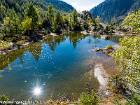 Auf der anderen Seite lädt bald der idyllische Grünsee für eine Rast ein. : Aletschgletscher