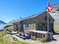 Bifertenhütte SAC (2482 m), auch innen ein wahres Schmuckstück. : Bifertenstock