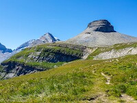 Das markante Kistenstöckli (2748 m) oberhalb der Bifertenhütte. : Bifertenstock