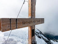 Geschafft! Gipfelkreuz des Blüemlisalphorns (3661 m). : Blüemlisalphorn, Fründenhorn, Oeschinenhorn