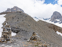 Zur Blüemlisalphütte SAC ist es nicht mehr weit. : Blüemlisalphütte, Hohtürli, SAC, Steinmann