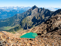 (Unterer) Namenloser See unterhalb des Ghiacciaio Grande di Crozlina. : Cresta dei Tre Corni, Pizzo Campo Tencia, Pizzo Crozlina