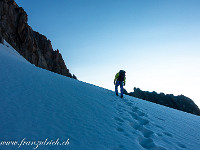 Die Schneezunge am Vorbau wird steiler... : Galenstock