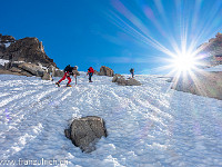 Die Sonne lacht. : Aufstieg, Gegenlicht, Gletschhorn Südgrat, OGH, Schneefeld, Sonne, steil