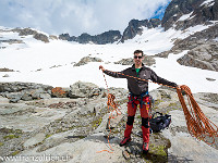 Am Ende des Stössenfirns können wir das Seil wieder versorgen. : Grassen Südwand Kanzelgrat OGH Sutstlihütte 2016