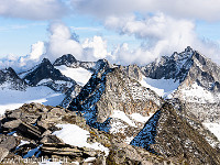 ... und Richtung Rotondo. : Furkapass, Gross Muttenhorn