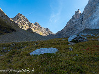 Das Piece de Résistance, die Ruchenchälen: Weitere 600 Höhenmeter stehen bevor, diesmal in steilem Geröll.