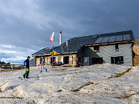 Lötschenpasshütte, 2690 m. : Hockenhorn, Lötschenpass