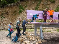 ... bis wir diese Sitzbank erreichen. Weiter via Vorderi Wasserfallen ... : Jurawanderung OGH