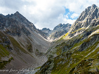 Blick nach Westn durch das Leutschachtal zum Saaspass. : Mäntliser