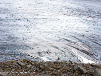 Der Rhonegletscher ist wegen dem einfachen Zugang beliebt bei Eis- und Gletscherkursen. : Grimsel-Gletsch-Furka