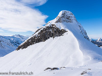 Unnahbar sieht der Fidisberg von Westen aus. : Biet, OGH, Piet, Schneeschuhtour