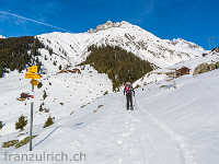 Aufstieg ab Rueras durch's Val Milà : Schneeschuhtour Etzlihütte Piz Giuf Franz Grüter