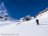 Giuv-Lücke in Sicht : Schneeschuhtour Etzlihütte Piz Giuf Franz Grüter