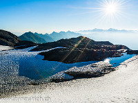 Der Sardonagletscher schmilzt in der heissen Juli-Sonne vor sich hin. Bald wird er wohl ganz weg sein... : Piz Sardona