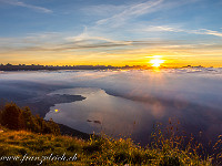 Sonnenaufgang am Lago Maggiore. : Capanna Al Legn, Gridone