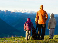 Sonnenaufgang mit Berner Alpen : Rigi