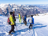 So, nach getaner Arbeit folgt der Abstieg zurück zum Naturfreundehaus. Der Schnee ist immer noch ein Traum! : OGH, Schilt, Schneeschuhtour, Winter