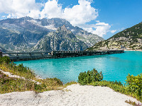Bald haben wir die Staumauer des Gelmersees erreicht. : Tieralplistock