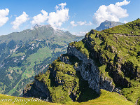 Walengraben. : Walenpfad