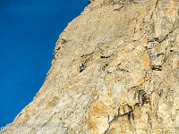 Die 3 Seillängen über den Vorbau sind im unteren 5. Grad und könnten auch umgangen werden. : Wendenhorn