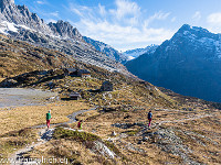 Die grosse Schwemmebene bei der Hütte ist heute auf dem Trockenen.