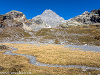 Im Hintergrund die Grosse Windgälle.