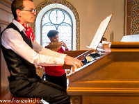 Am besten gefallen hat mir der gemeinsame Auftritt der Alphorngruppe Seetal mit Orgel (Andreas Wüest) und Panflöte (Sandra Arnold-Meyer) - einfach traumhaft! : Alphornkonzert, Römerswil