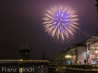 ... : Feuerwerk Luzern Kapellbrücke Kappelbrücke