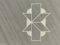 Kornkreis bei Tidcombe.  default : Kornkreis