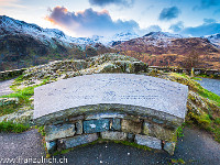 Blick zum Snowdon, der mit 1'085 m höchste Berg in Wales und England. Von Norden her führt eine Zahnradbahn auf den Gipfel - die einzige solche Bahn in Grossbritannien. : Ely, Nant Gwynant