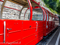 Die Dampfbahn bringt uns in rund einer Stunde auf das Brienzer Rothorn. : Giessbach