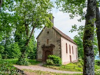 Da es sich um einen alten Kultplatz handelt, wurde später oben auf dem Felsen eine Kapelle errichtet (Saint-Michel). : Saint-Jean Saverne