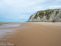 Der Obelisk ist übrigens ein Denkmal der Dover Patrol: England und Frankreich haben während dem 1. Weltkrieg gemeinsam die Strasse von Dover bewacht und verteidigt. Auch auf englischem Boden in Dover steht so ein Denkmal. : Calais