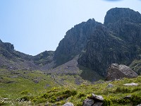Am Schluss führt ein Couloir, wo ich die Hände kurz aus dem Hosensack nehmen muss, auf einen Sattel, den Mickledore. : Scafell Pike, Wast Water