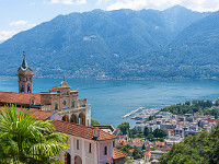 Klosteranlage Madonna del Sasso zwischen Locarno und Orselina. : Gordevio Tessin 2022